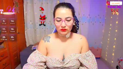 Eva  online show from December 15, 12:01 pm