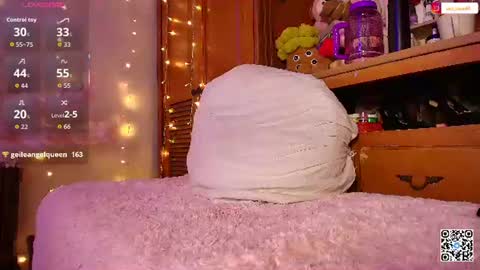 Eva  online show from July 28, 3:21 pm