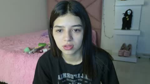 Eva Sin online show from May 2, 11:32 pm