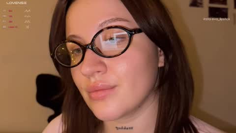 eva_swag online show from January 31, 7:11 pm