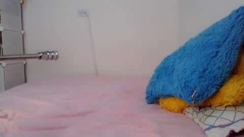 Snapshot of eva_sweet2 chatting on September 14, 5:03 pm Estefania online show from September 14, 5:03 pm