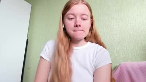 Snapshot of eva_tomiok chatting on October 22, 5:54 am Eva online show from October 22, 5:54 am
