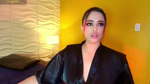 Snapshot of evaafoxxy_ chatting on October 16, 11:54 am evaafoxxy_ online show from October 16, 11:54 am