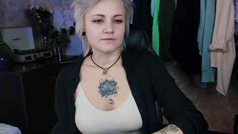 Eva Brownie online show from January 31, 12:29 pm