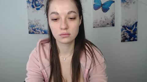 Eva online show from March 25, 2:57 pm