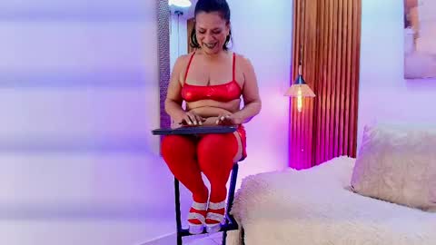 EVA GODDESS  online show from June 3, 8:14 pm