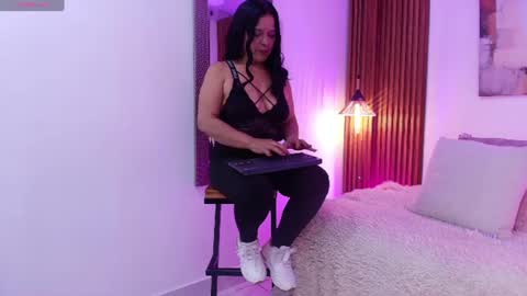 EVA GODDESS  online show from July 14, 8:03 pm