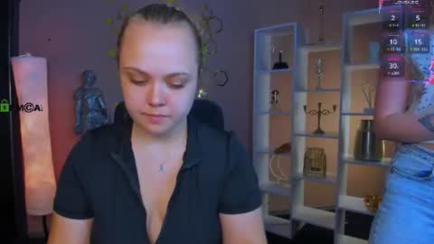 evalora online show from July 3, 7:29 pm