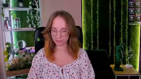 evalora online show from July 31, 7:26 pm