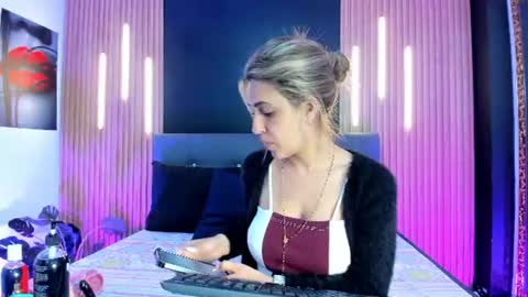Eva online show from August 1, 2:18 pm
