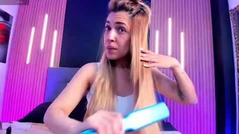 Eva online show from June 23, 2:01 pm
