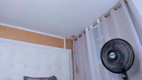 evamilf24 online show from July 28, 4:39 pm