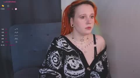 Snapshot of evaredmooon chatting on September 21, 12:20 pm Moon online show from September 21, 12:20 pm