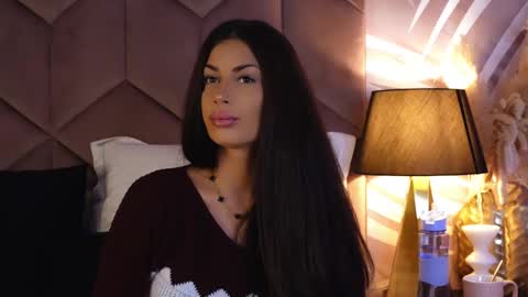 Snapshot of evarhea chatting on October 21, 3:22 am EvaRhea online show from October 21, 3:22 am