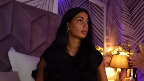 EvaRhea online show from June 15, 2:58 am
