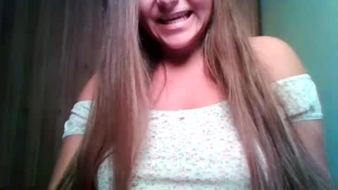evasapples2026 online show from July 13, 8:56 pm