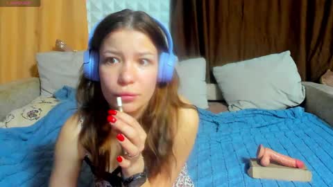 Eva online show from May 4, 1:01 am
