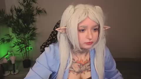EvaTheWitcher online show from June 19, 9:26 am