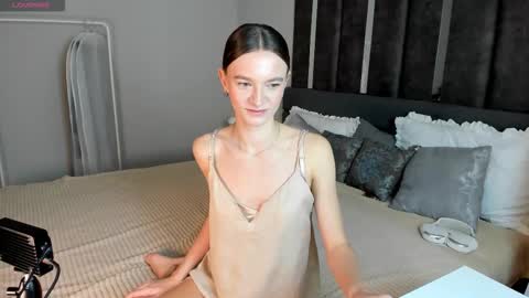 Eva online show from November 14, 1:19 am