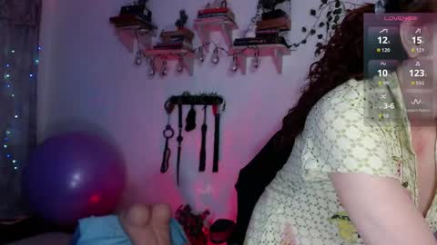 Eve Blue  friends. IG eve blue77 TW EveBlue 1 OF eveblue7 online show from April 23, 3:03 am