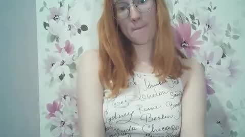 Evelina online show from April 26, 2:58 pm