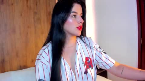 Snapshot of evelin_lopezz chatting on September 20, 3:53 am E V E L I N online show from September 20, 3:53 am