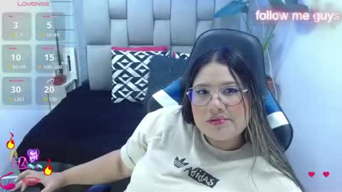 evelin zaens online show from June 24, 4:30 am