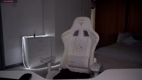 Evelina online show from June 20, 12:22 pm