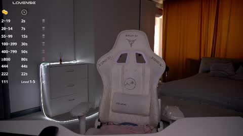 Evelina online show from July 4, 11:47 am