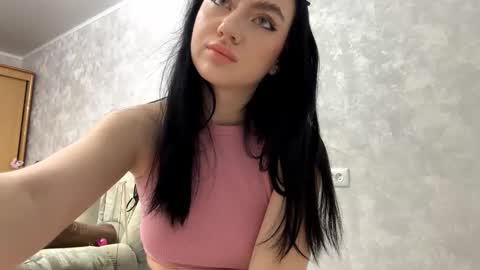 Sofia online show from March 17, 3:39 pm