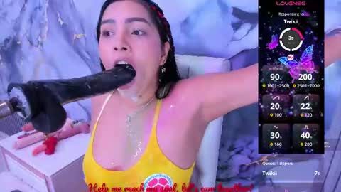 Evelinn belen online show from July 3, 1:05 pm