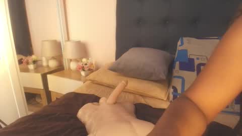 DAYANITA online show from April 28, 7:07 pm