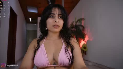evelyn evelyn online show from June 13, 8:52 pm