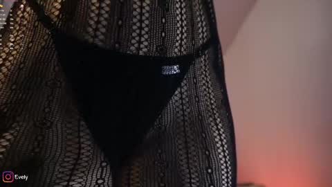 evelyn evelyn online show from April 28, 4:33 pm