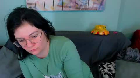 Everly online show from May 3, 10:38 pm