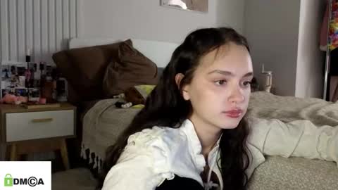 evi_woow online show from February 26, 9:18 pm