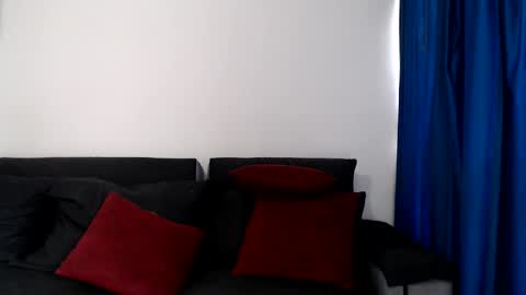 evilheart_69 online show from March 12, 8:12 pm