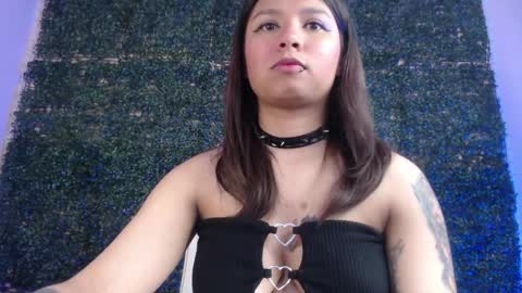 Im Evy online show from April 26, 2:36 pm