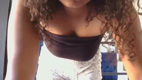 courtney online show from December 15, 7:48 am