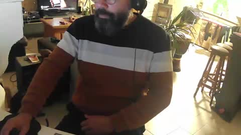 Gio online show from December 2, 9:12 pm