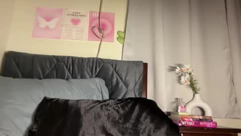 Angela online show from November 20, 3:05 am