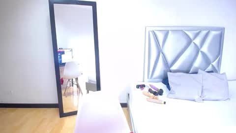 exotic_karmella online show from October 11, 10:35 pm