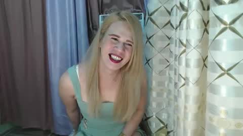 exoticbabes online show from October 18, 9:52 pm