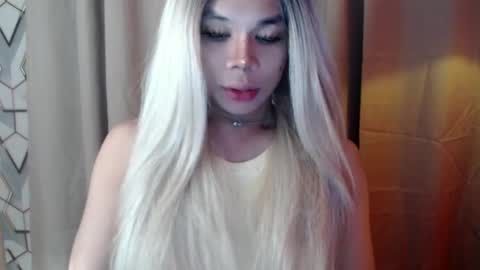 Nica online show from February 25, 6:12 pm