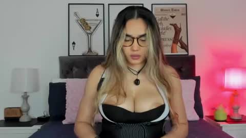 samantha online show from June 16, 4:44 pm