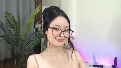 Snapshot of expensive_candyx chatting on March 12, 3:51 pm Candy online show from March 12, 3:51 pm