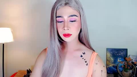 expensive_elise online show from February 28, 11:03 am