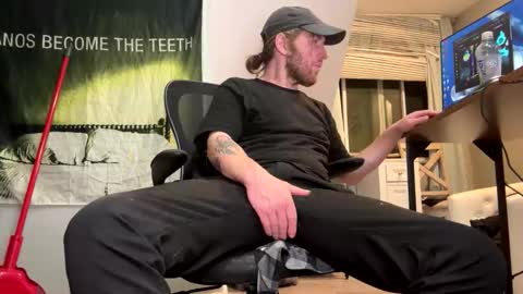 Explosivee andyy online show from May 17, 2:32 am