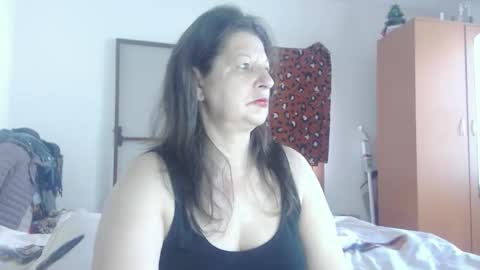 ExtasyMature online show from April 28, 7:23 am