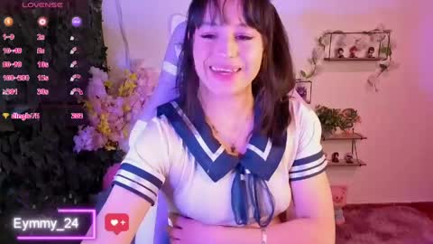 eymmy_24 online show from April 29, 2:38 am
